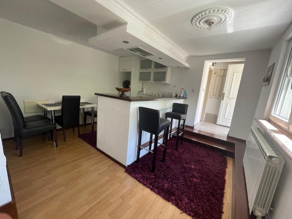 Kemica Apartment ซาราเยโว ภายนอก รูปภาพ